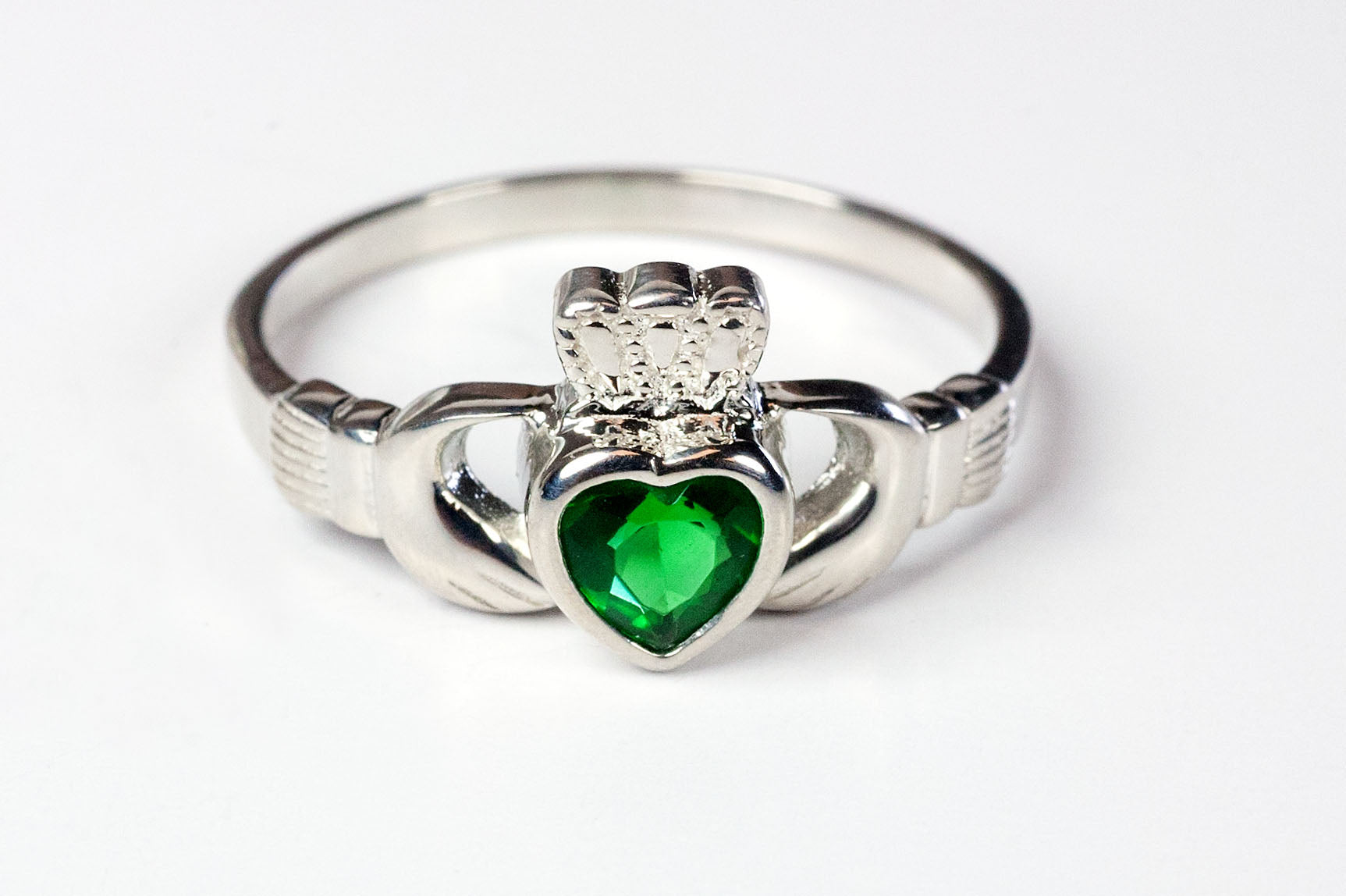 Sterling Silver Claddagh w/Emerald Glass Accent